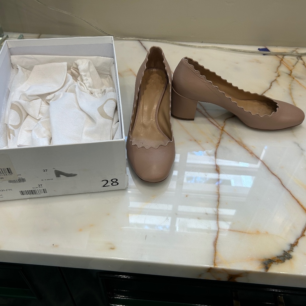 Chloe pink tea pump